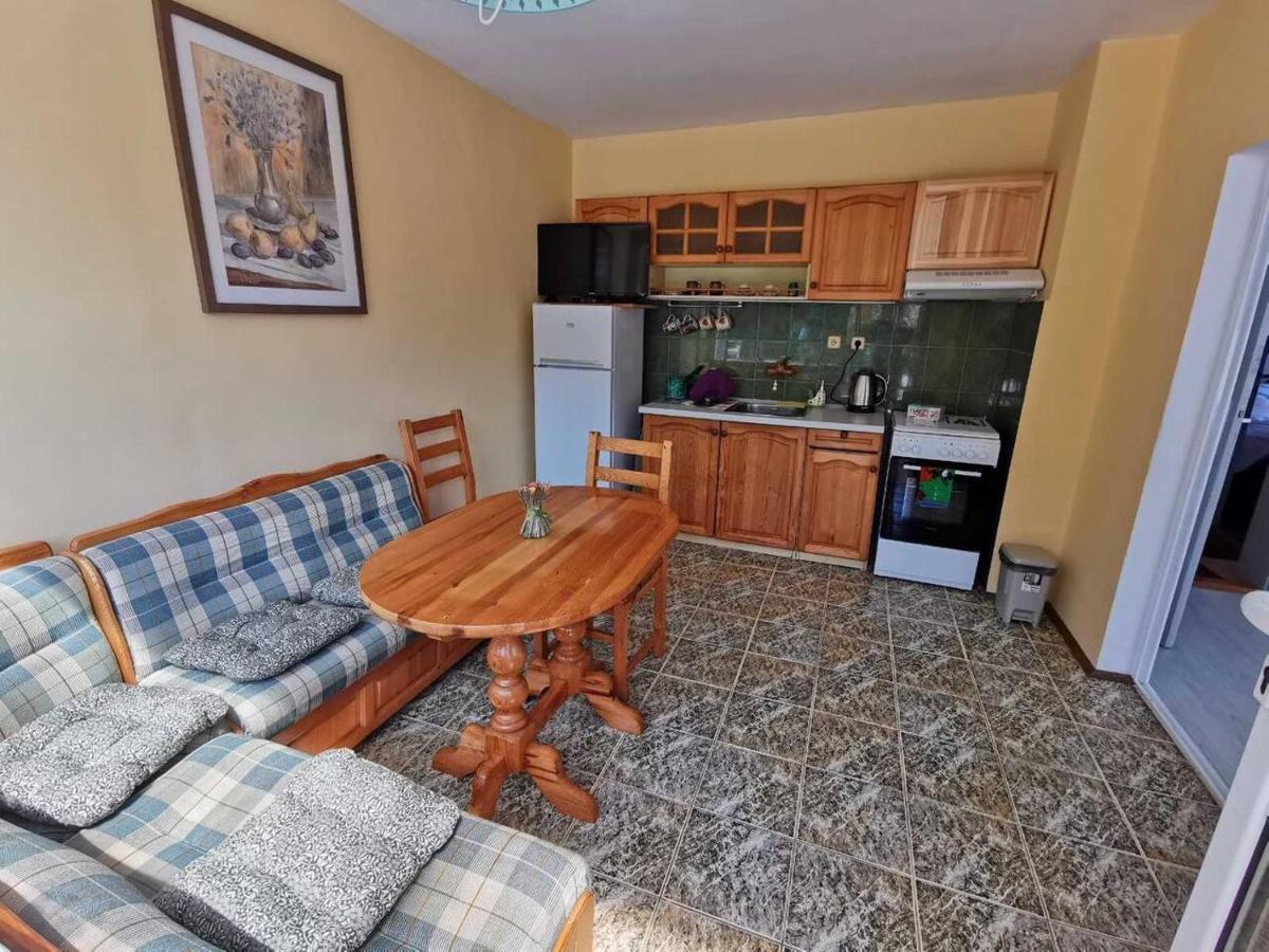 Mira Home Veliko Tŭrnovo Exterior foto